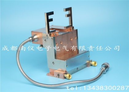 关于真空镀膜机
